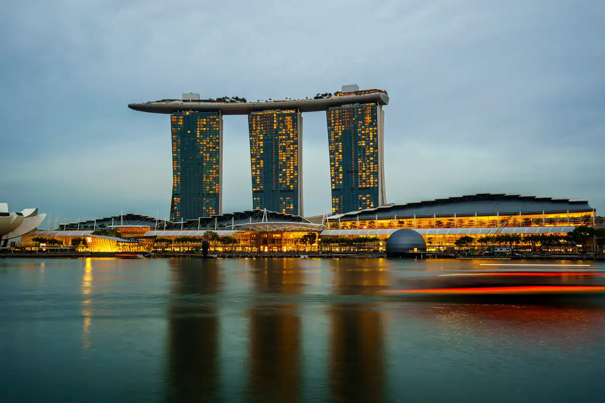 Clear Notes on Singapore Casino-Hotels